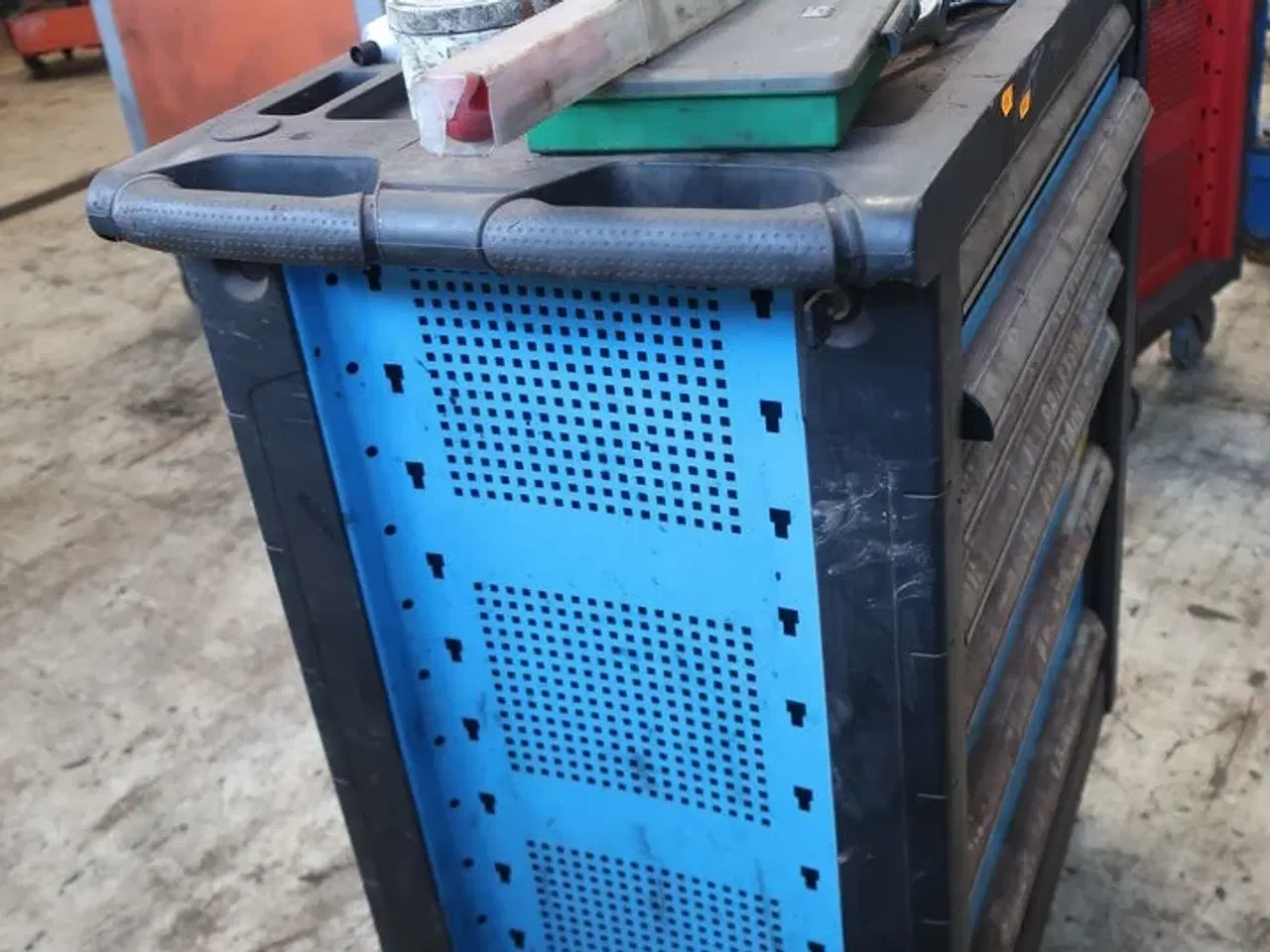 Billede 2 - Værktøjsvogn med div. Værktøj