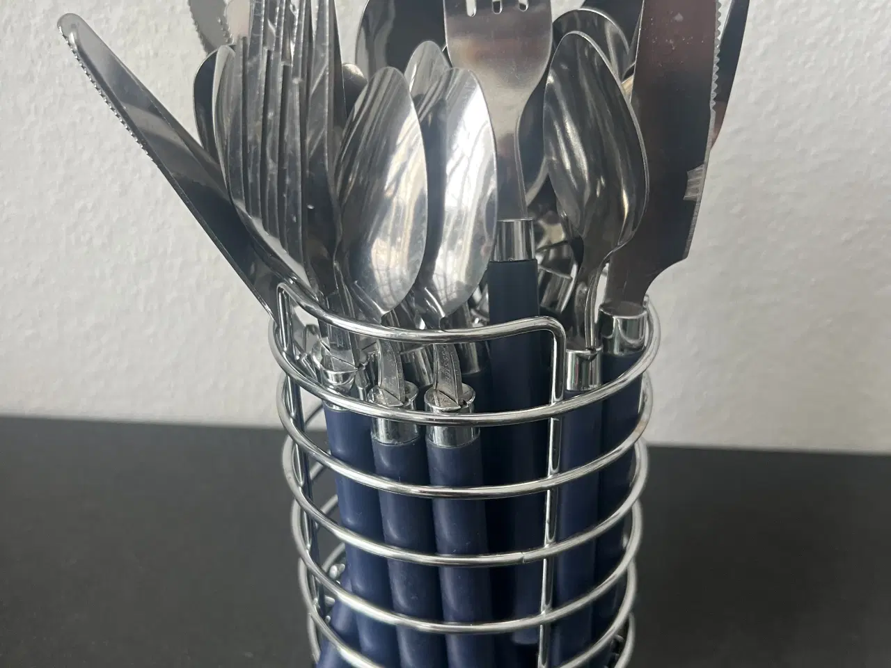 Billede 2 - Campingbestik med blåt skaft