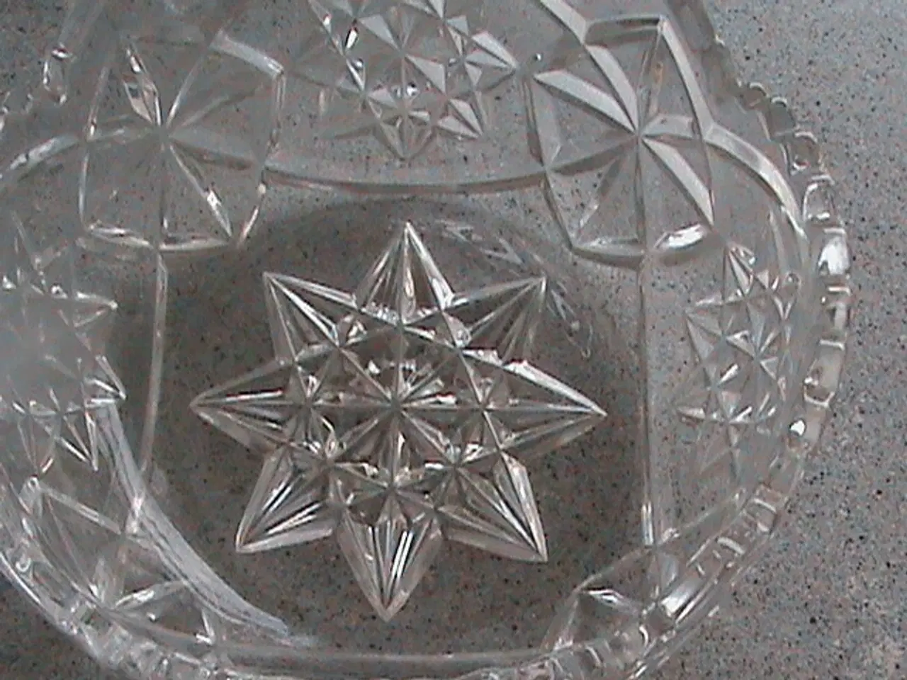 Billede 2 - Glas skål stjerne mønster