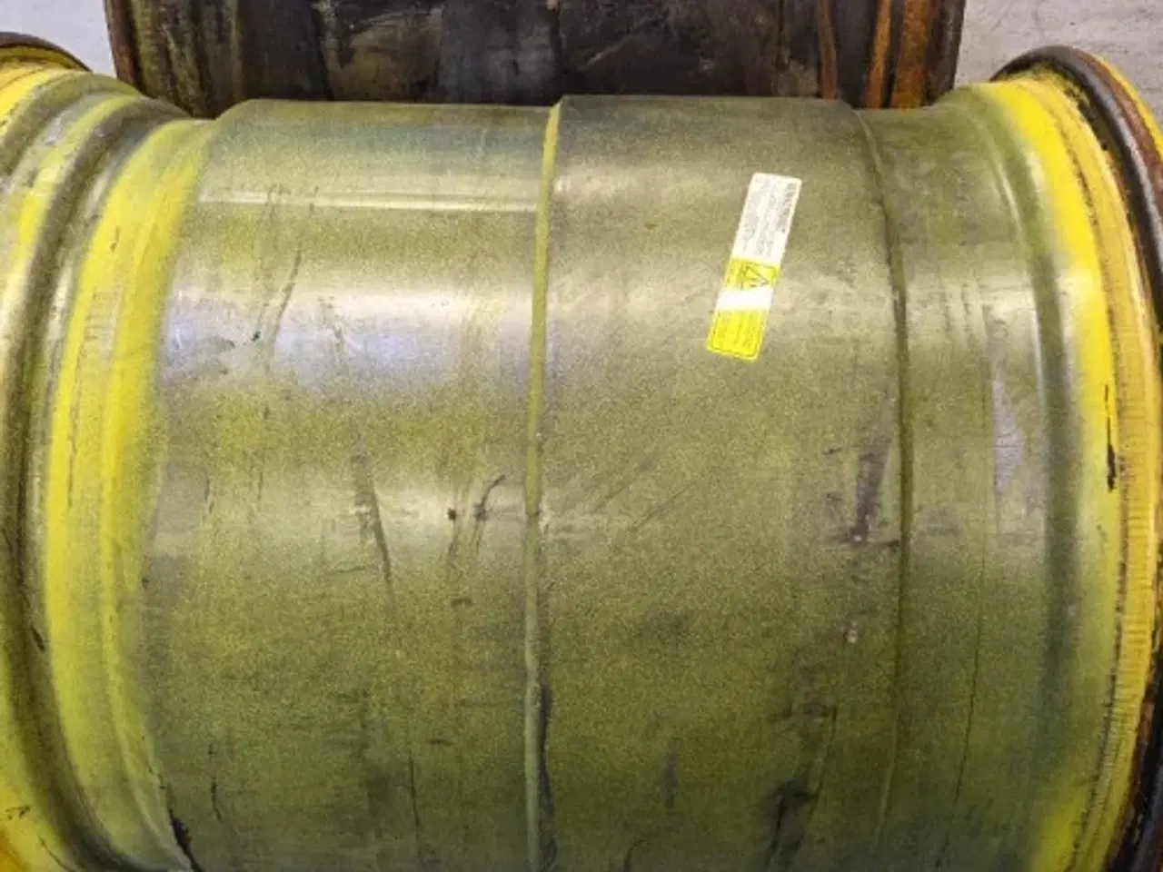 Billede 15 - 32"   32XDW27B   Sæt