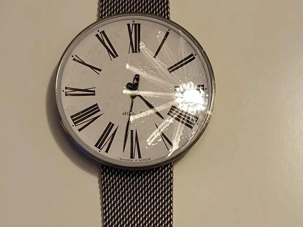 Billede 1 - Nyt Arne Jacobsen armbåndsur med romertal