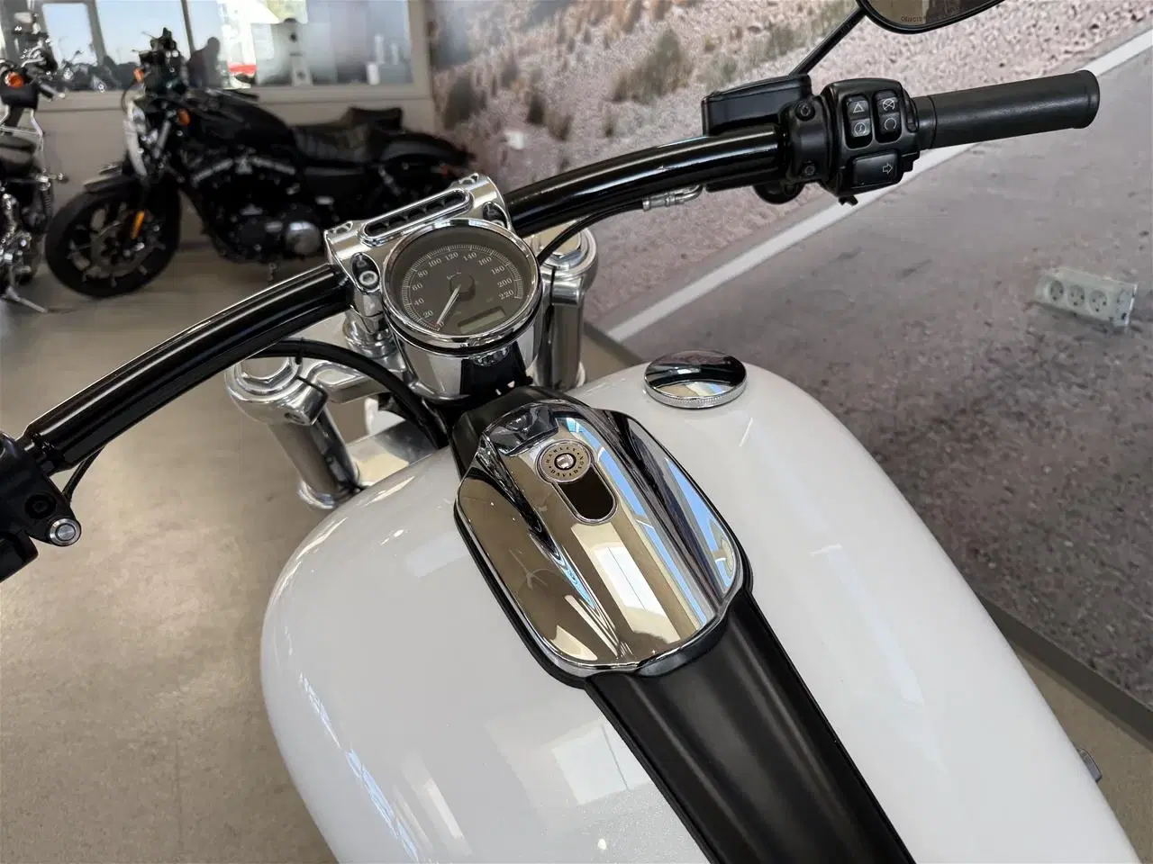 Billede 25 - Harley-Davidson FXSB 103 Breakout