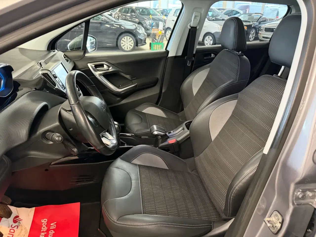 Billede 5 - Peugeot 2008 1,2 e-THP Allure Sky 110HK 5d