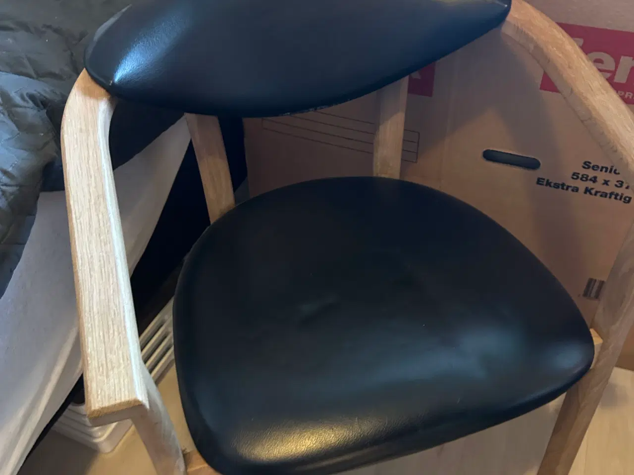 Billede 3 - Namo spisebordstol 