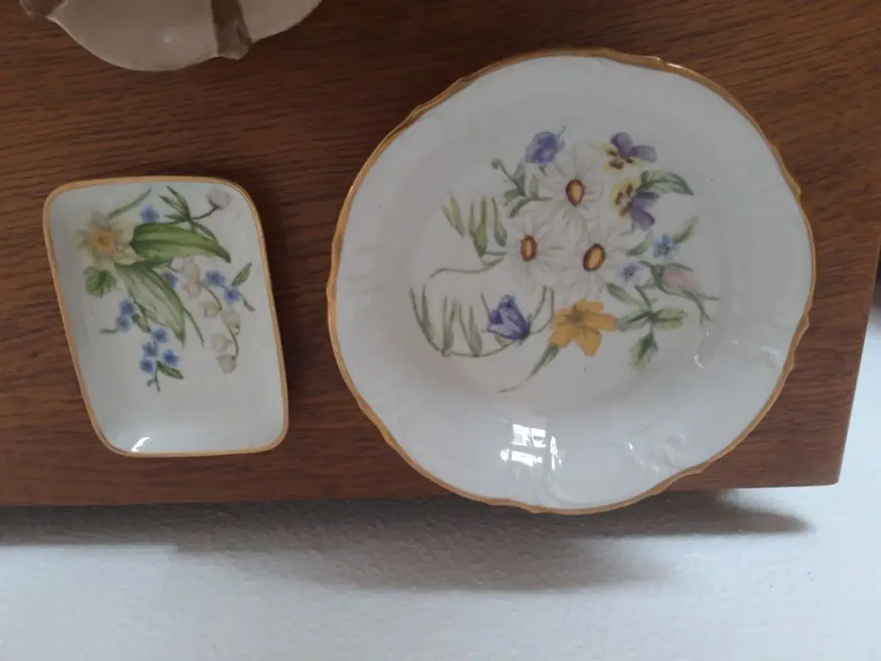 Billede 4 - Sødt håndmalet porcelæn pr. stk 10 kr