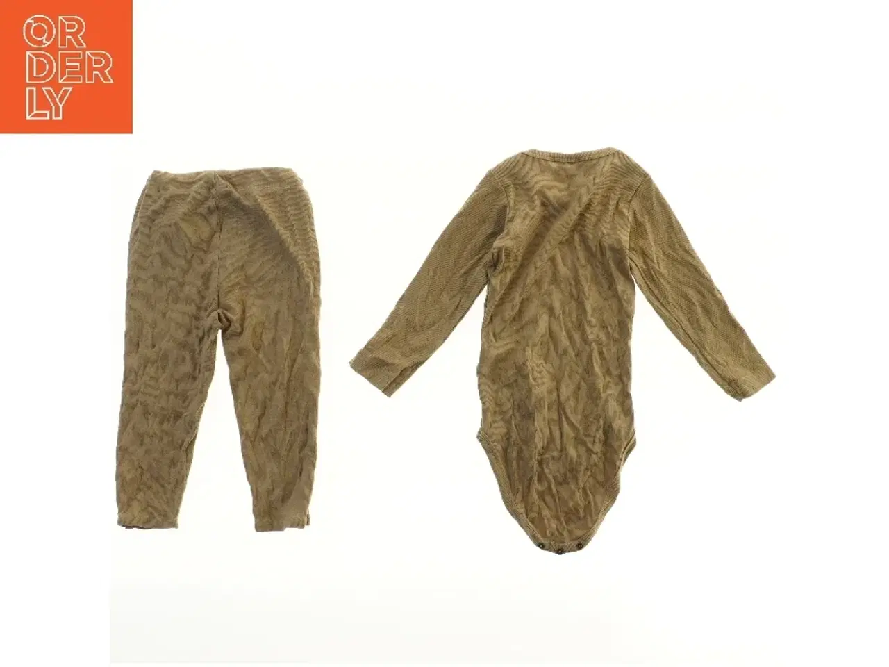 Billede 2 - Sæt med bodystocking og bukser til børn fra Lil atelier (str. 86)