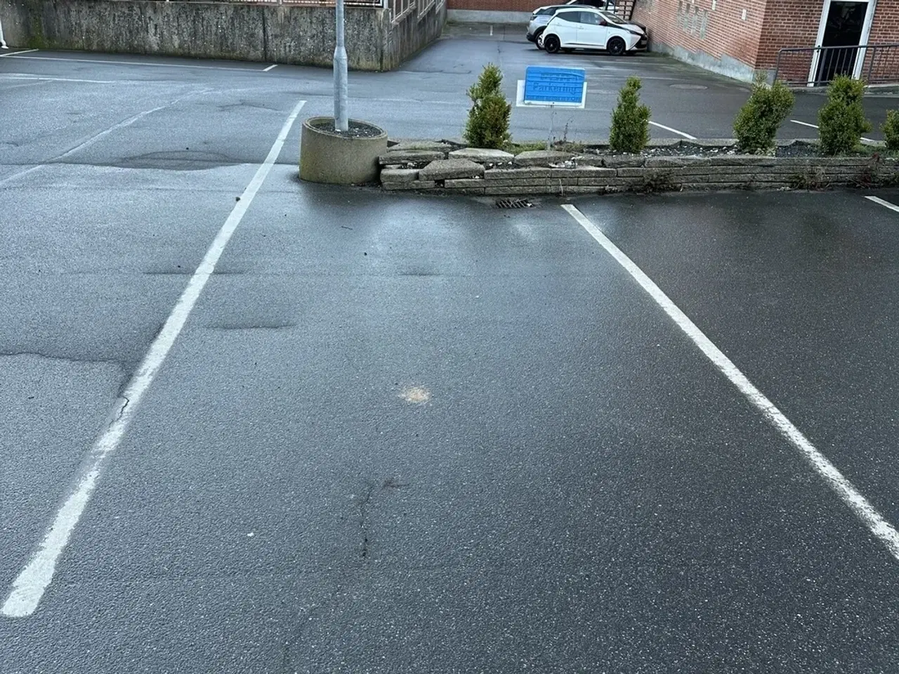 Billede 9 - Lej sikre og centrale parkeringspladser i Svendborg midtby – med adgang via Hulgade og mulig fremtidige ladestandere til elbiler!