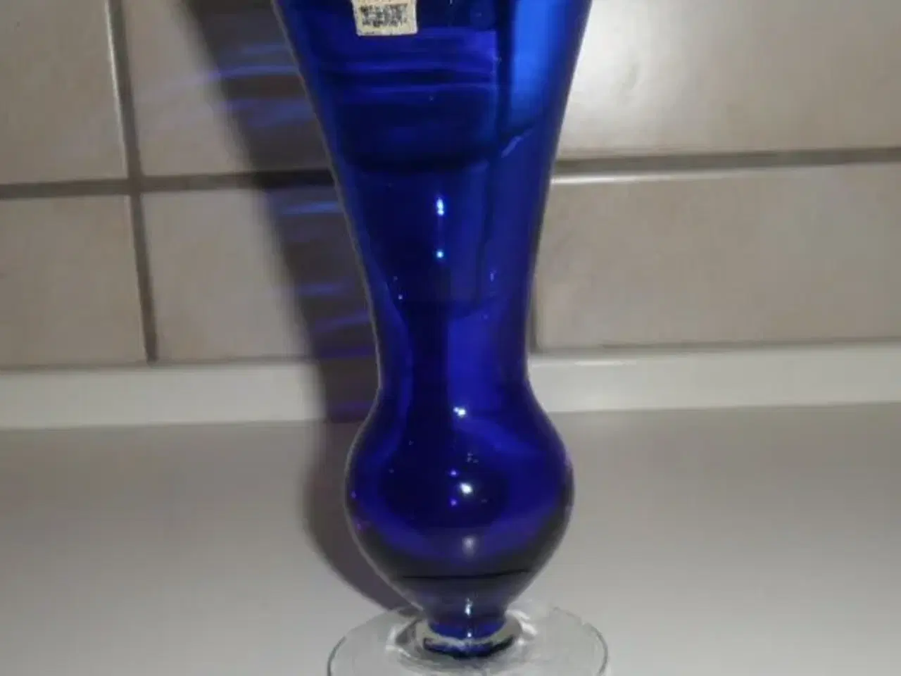 Billede 3 - Gl. Kulørte glas vaser 3 stk.