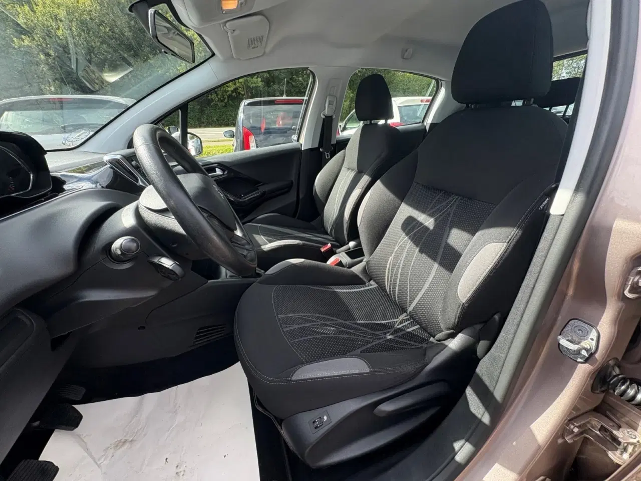 Billede 7 - Peugeot 208 1,2 VTi Allure