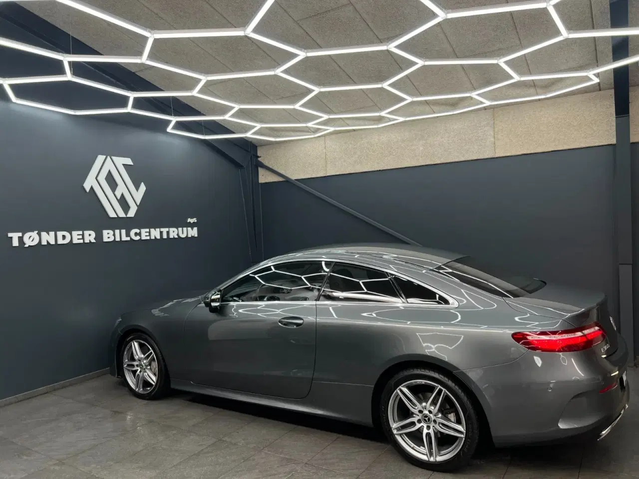 Billede 4 - Mercedes E300 2,0 AMG Line Coupé aut.