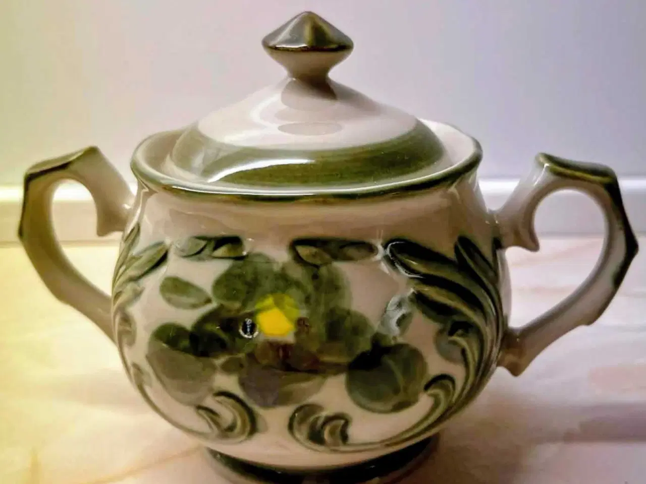 Billede 3 - Vild retro the sæt, Hiline Pauline.