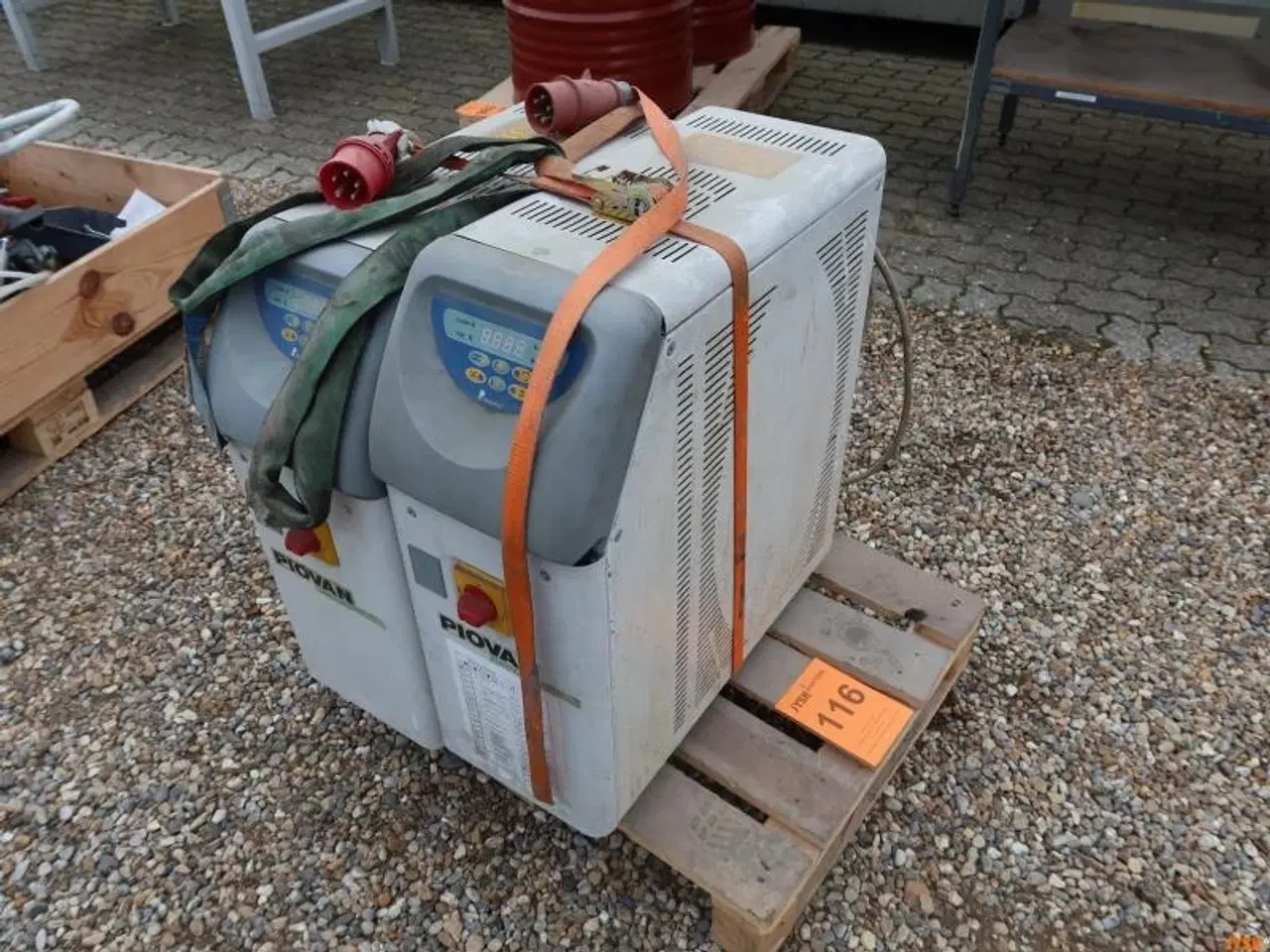 Billede 1 - PLAST INVERTER.