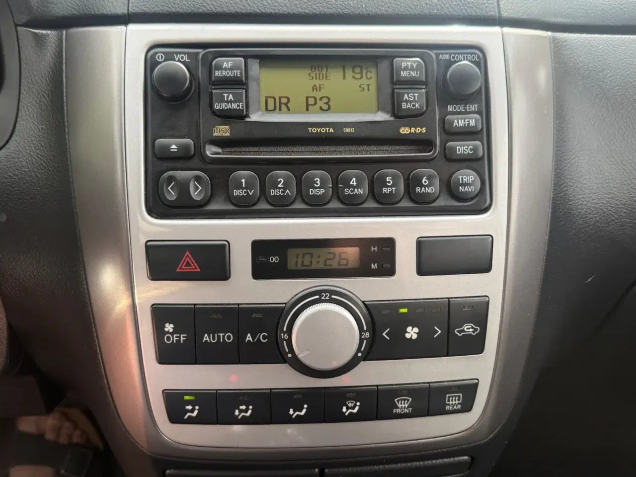 Billede 14 - Toyota Avensis Verso 2,0 D-4D 7prs