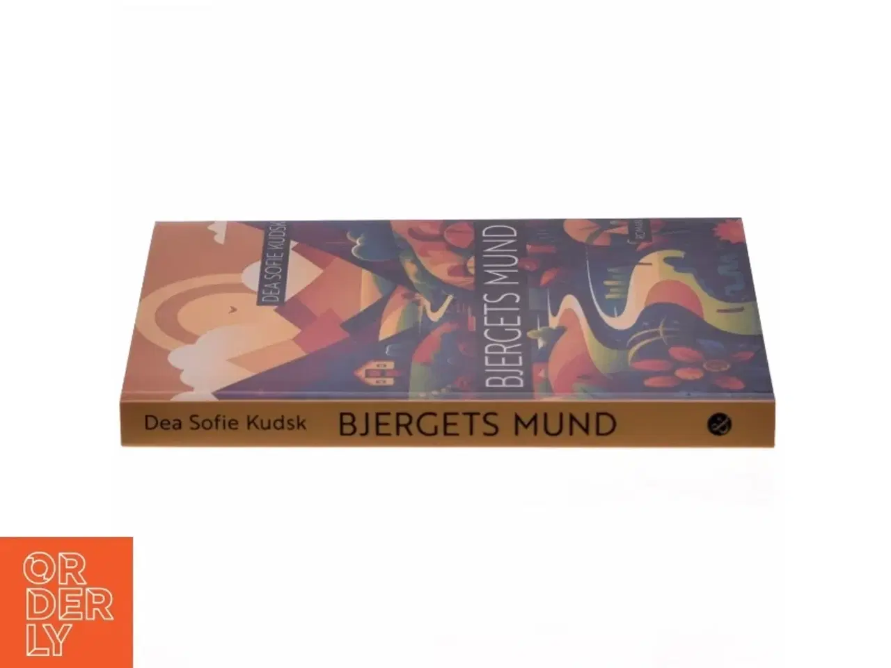Billede 3 - Bjergets mund : fortælling om liv og død i en bjerglandsby af Dea Sofie Kudsk (f. 1990) (Bog)