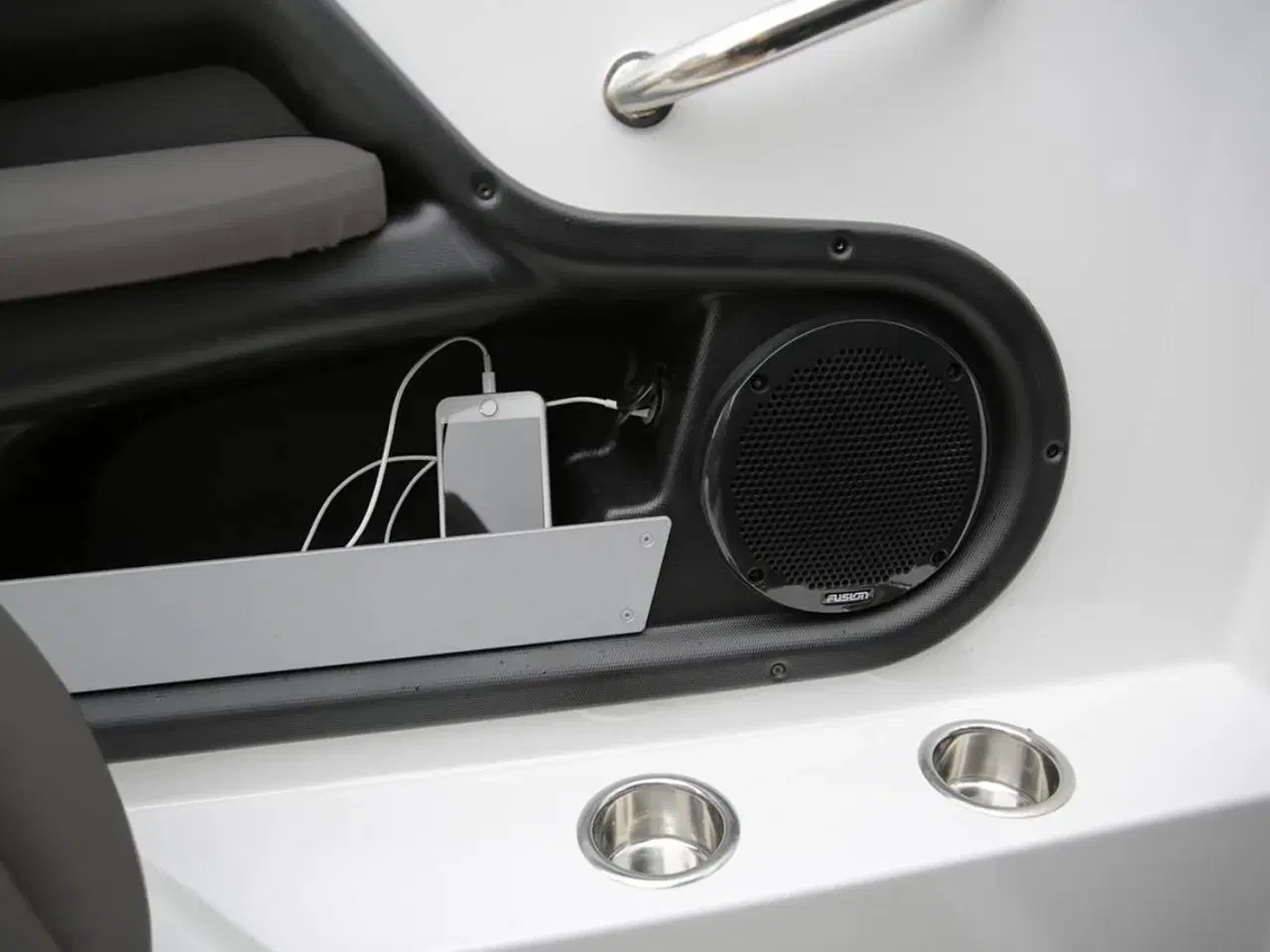 Billede 6 - Finnmaster T8 - Yamaha 300 HK/Udstyr