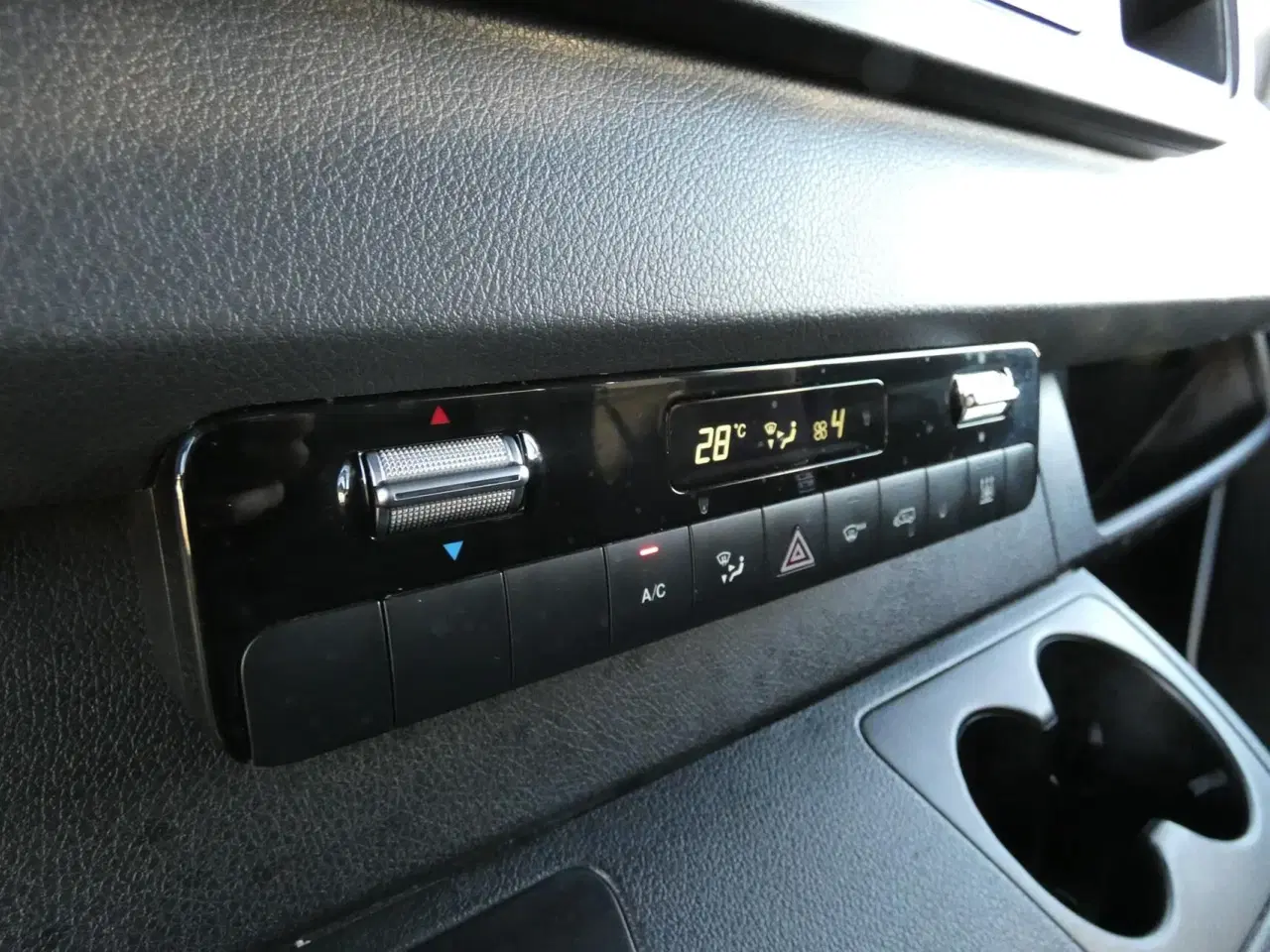 Billede 14 - Mercedes-Benz Sprinter 317 2,0 CDI A2 H2 RWD 9G-Tronic 170HK Van Aut.