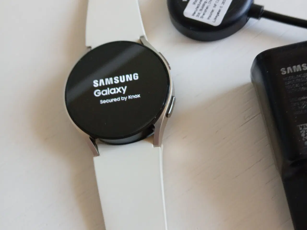 Billede 2 - Samsung Galaxy  Watch 6 40mm BT Gold Smart Watch