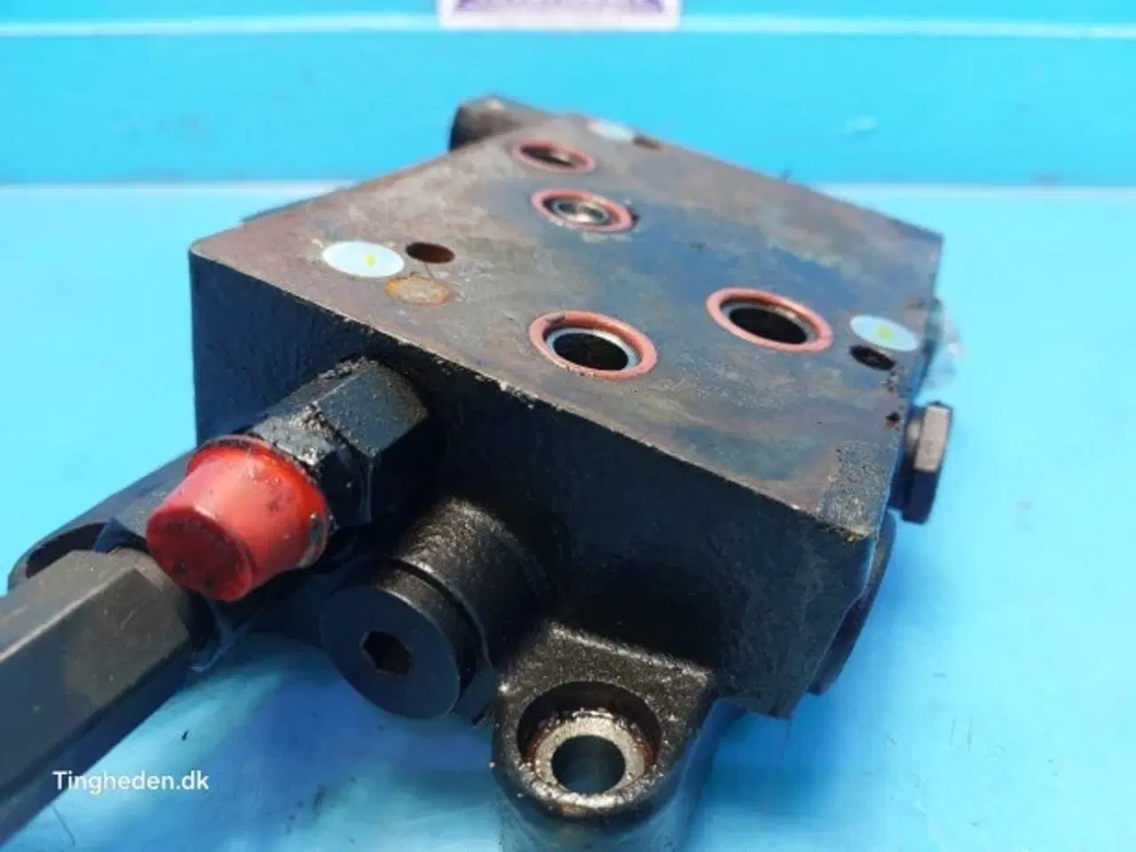 Billede 9 - New Holland T6 Hydraulikventil 84142195