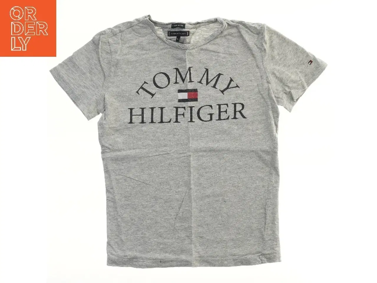 Billede 2 - Grå T-Shirt fra Tommy Hilfiger (str. 152)