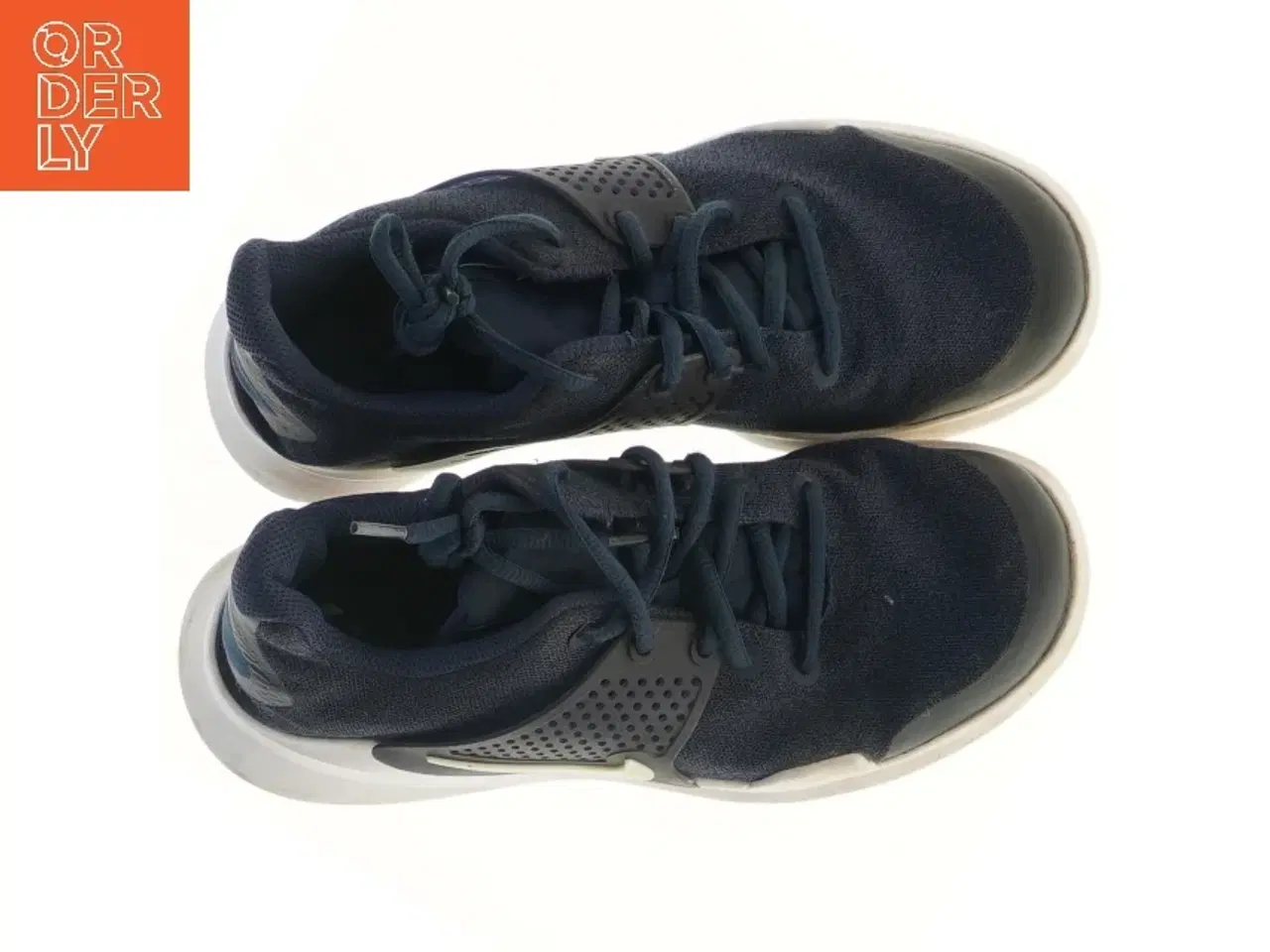 Billede 3 - Nike sneakers str. 36,5 fra Nike (str. 36,5 )