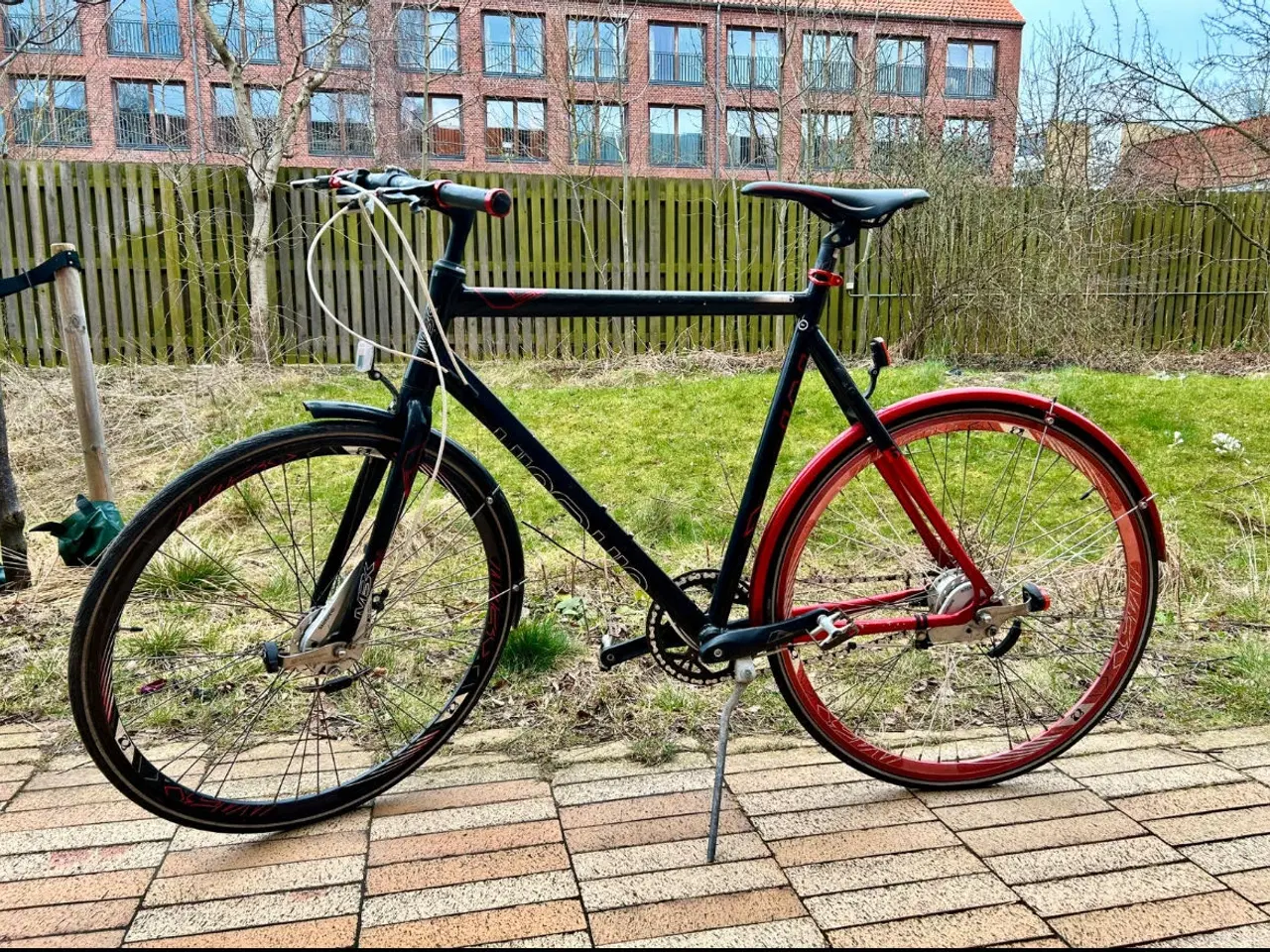 Billede 2 - MBK herrecykel, 7 gear, nyserviceret 