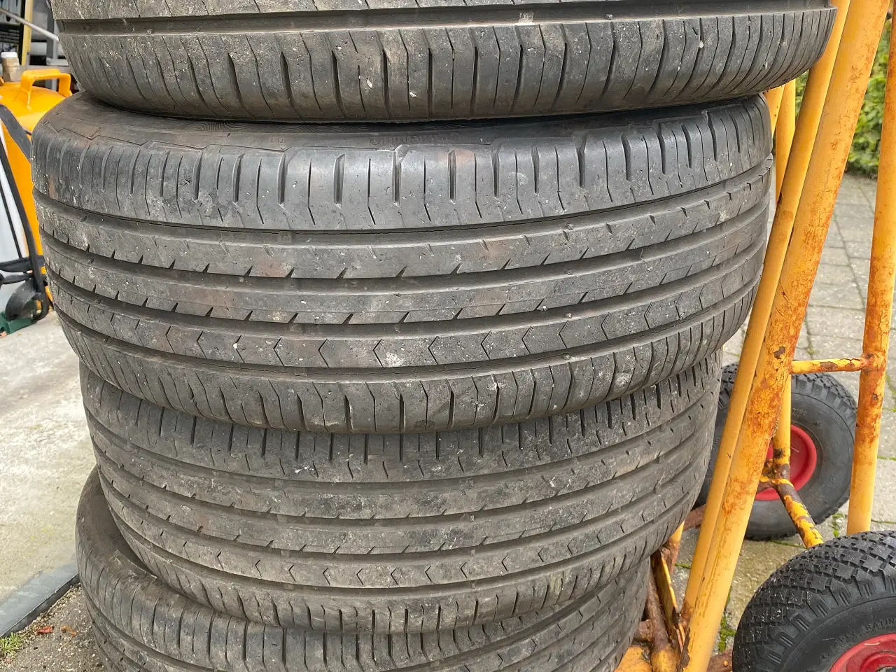 Billede 4 - Fine dæk 16"