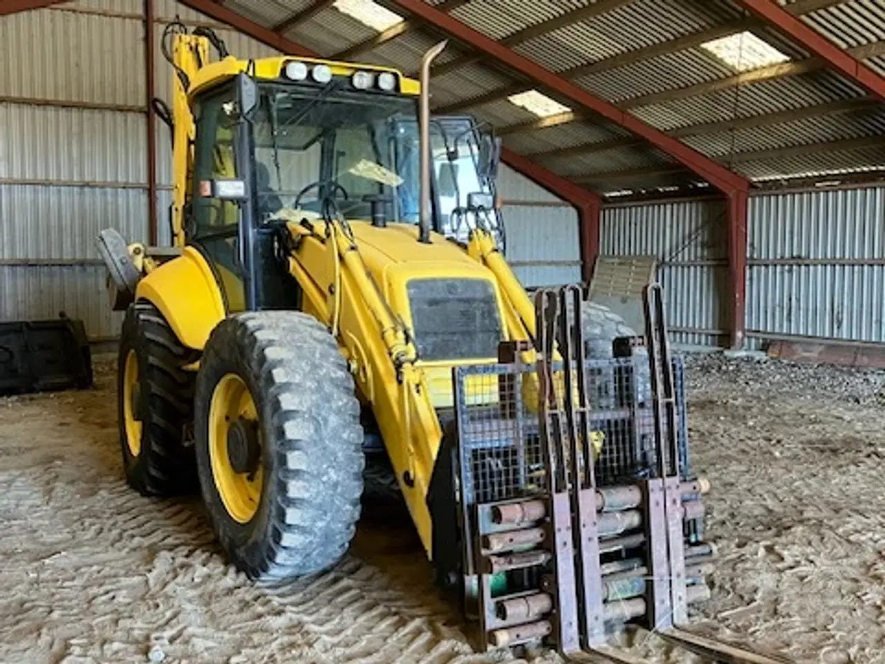 Billede 2 - New Holland LB 115 B rendegraver