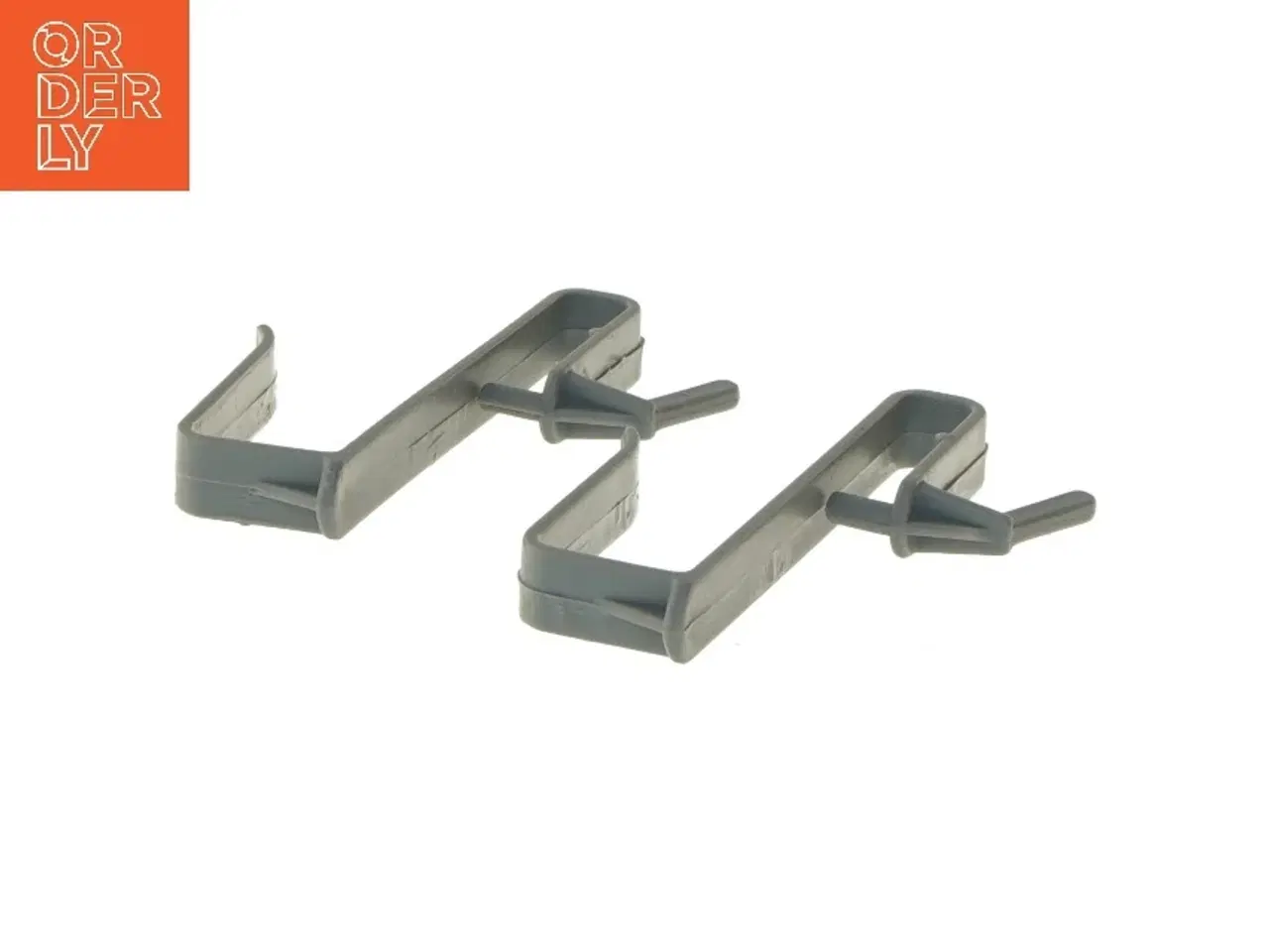 Billede 4 - Grå plastik kroge (str. 11 cm)