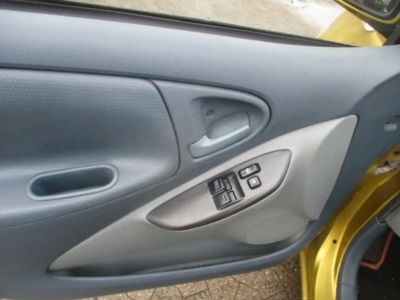 Billede 9 - Toyota Yaris 1,0 Luna