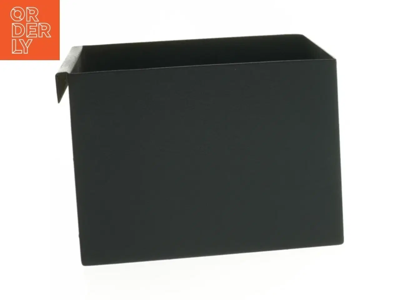 Billede 4 - Væghængt planteboks fra Ferm Living (str. 15x15x11 cm)