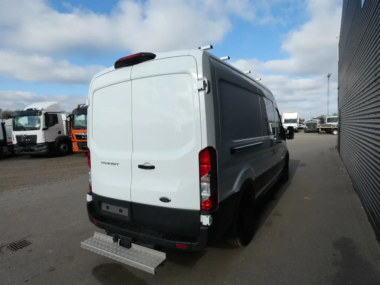 Billede 5 - Ford Transit 350 L3H2 2,0 TDCi Trend 130HK Van 6g Aut.