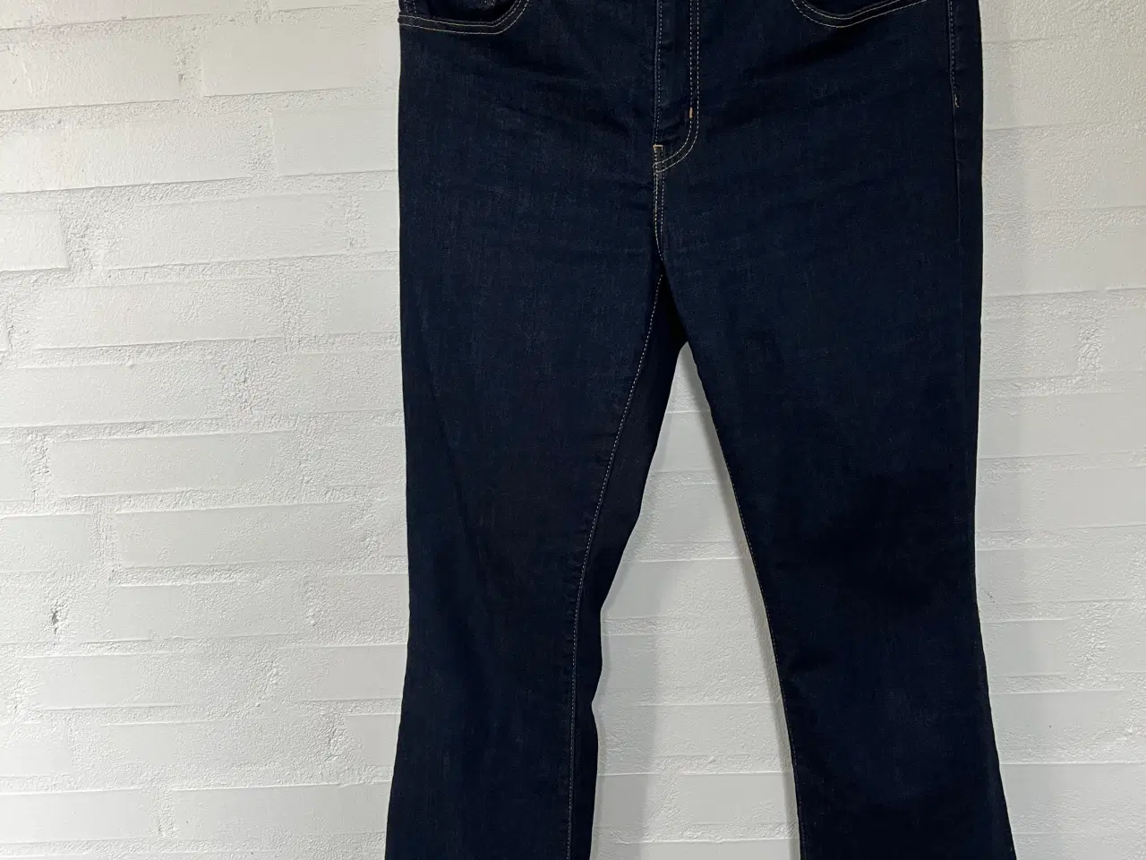 Billede 1 - Levi’s bukser str 31/32, som nye