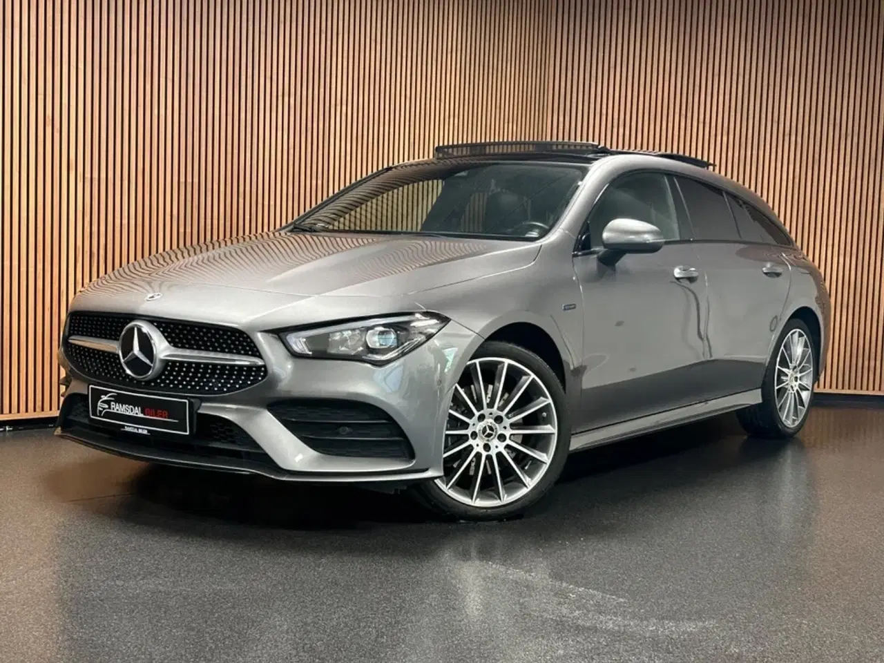 Billede 1 - Mercedes CLA250 e 1,3 AMG Line Shooting Brake aut.