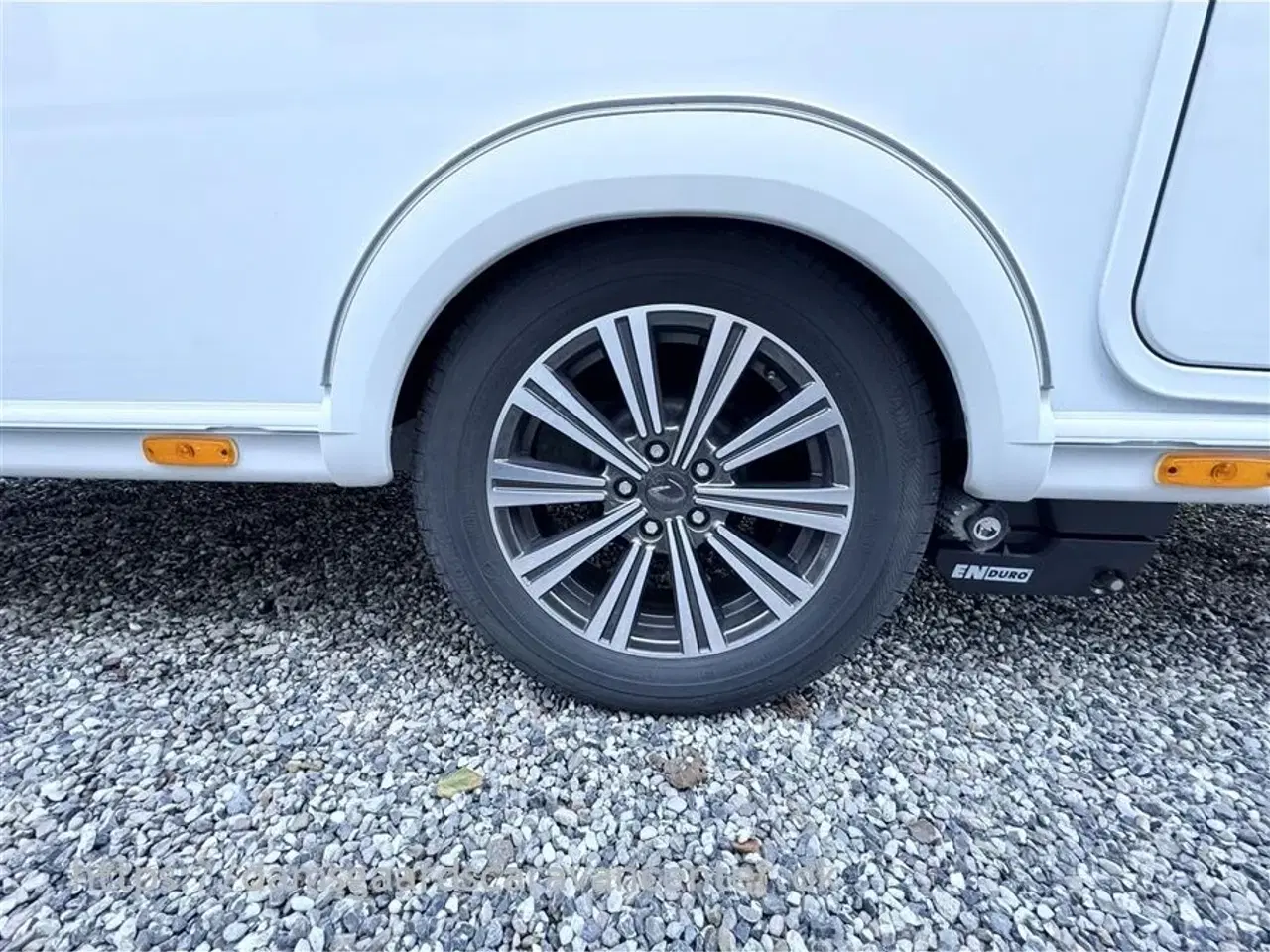 Billede 15 - 2022 - Dethleffs Camper 500 QSK D-Line Dobbeltseng-Køjer-Gulvtemp.-Mover-Telt