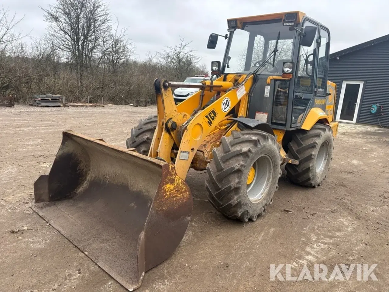 Billede 1 - Gummiged JCB 407