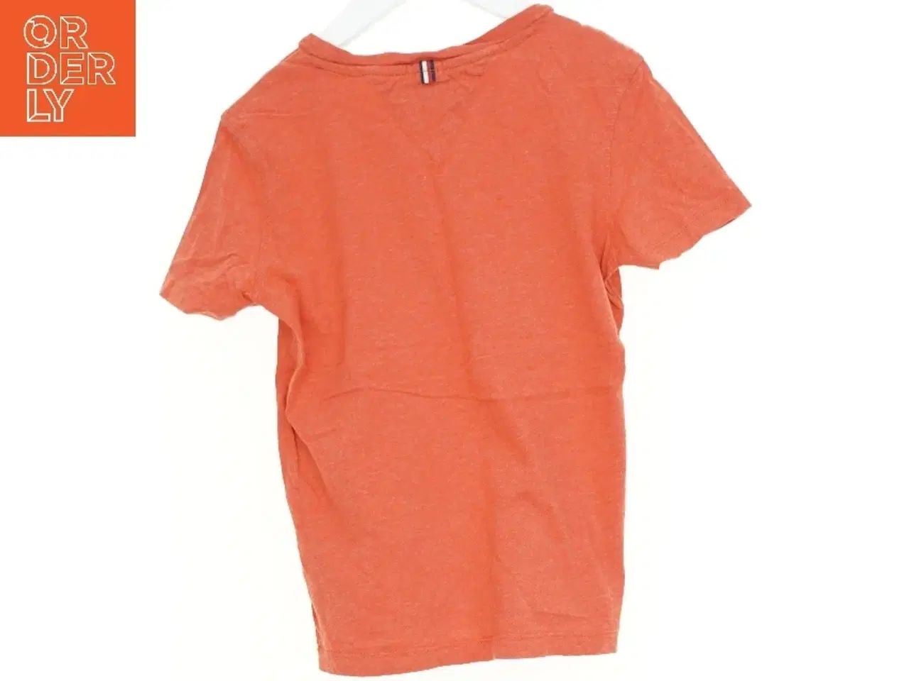 Billede 2 - Tommy Hilfiger t-shirt (str. 122 cm)
