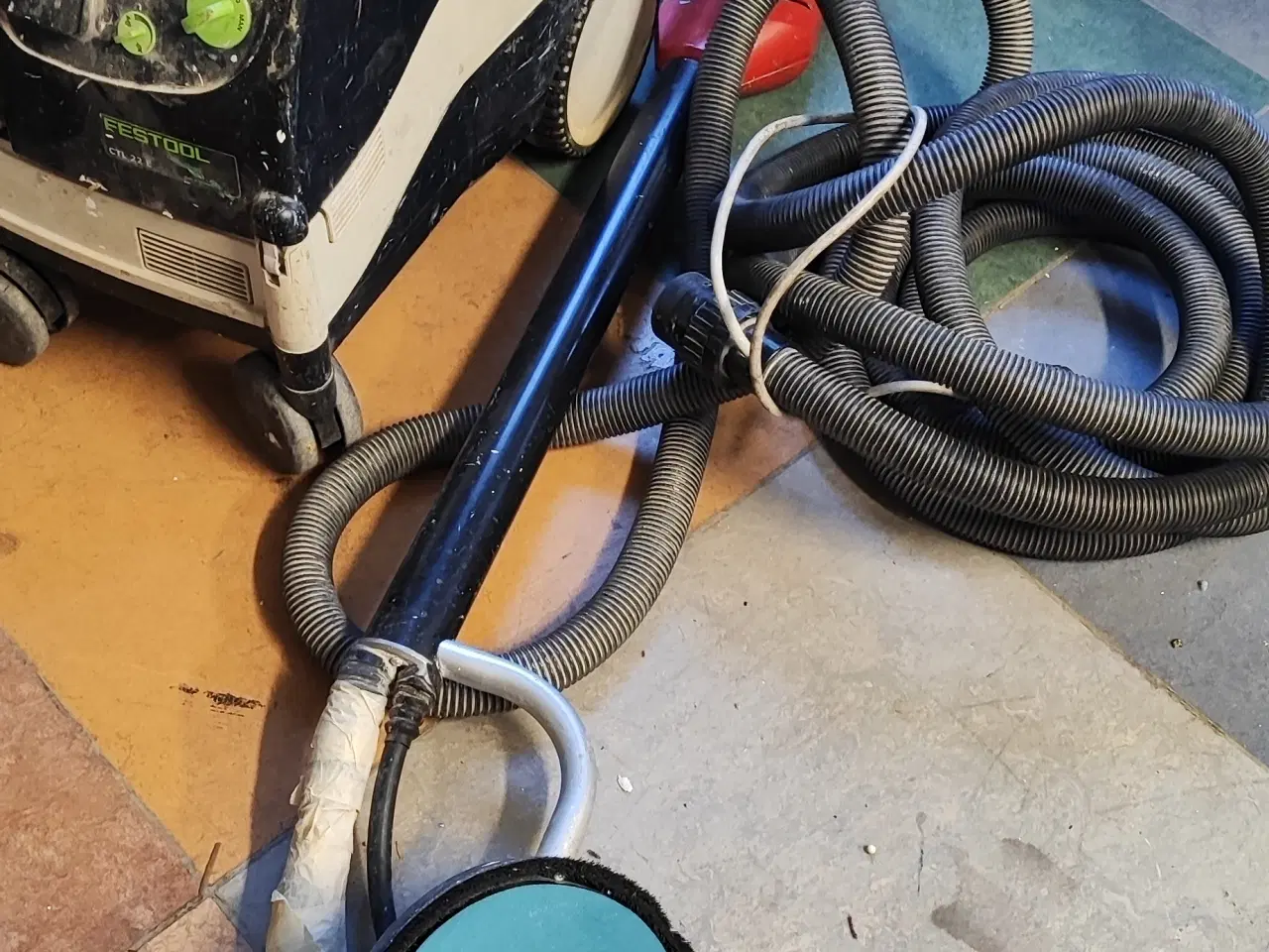 Billede 2 - girafsliber + støvsuger