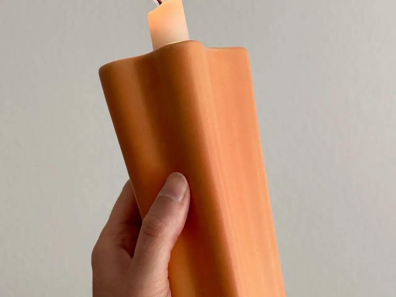 Billede 5 - Retro lysestage, fersken glasur