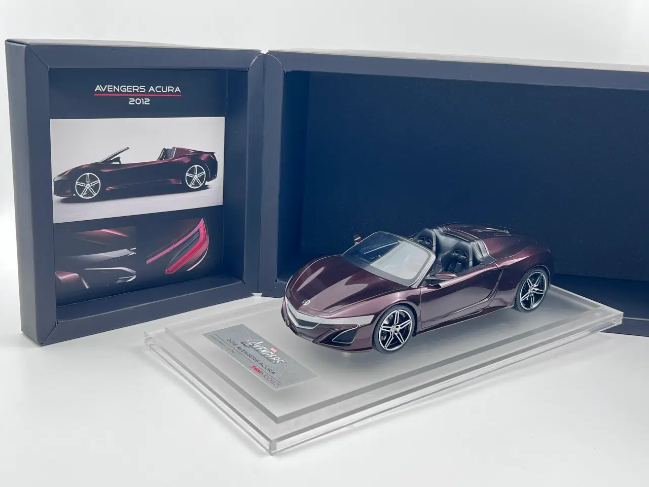 Billede 1 - 2012 Avengers Acura / Honda NSX - 1:18   