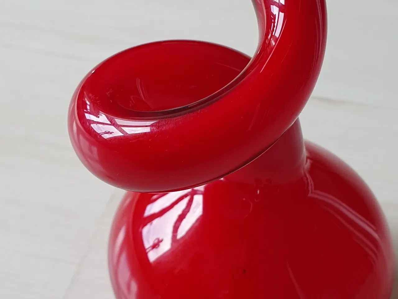 Billede 3 - Rød Vase 