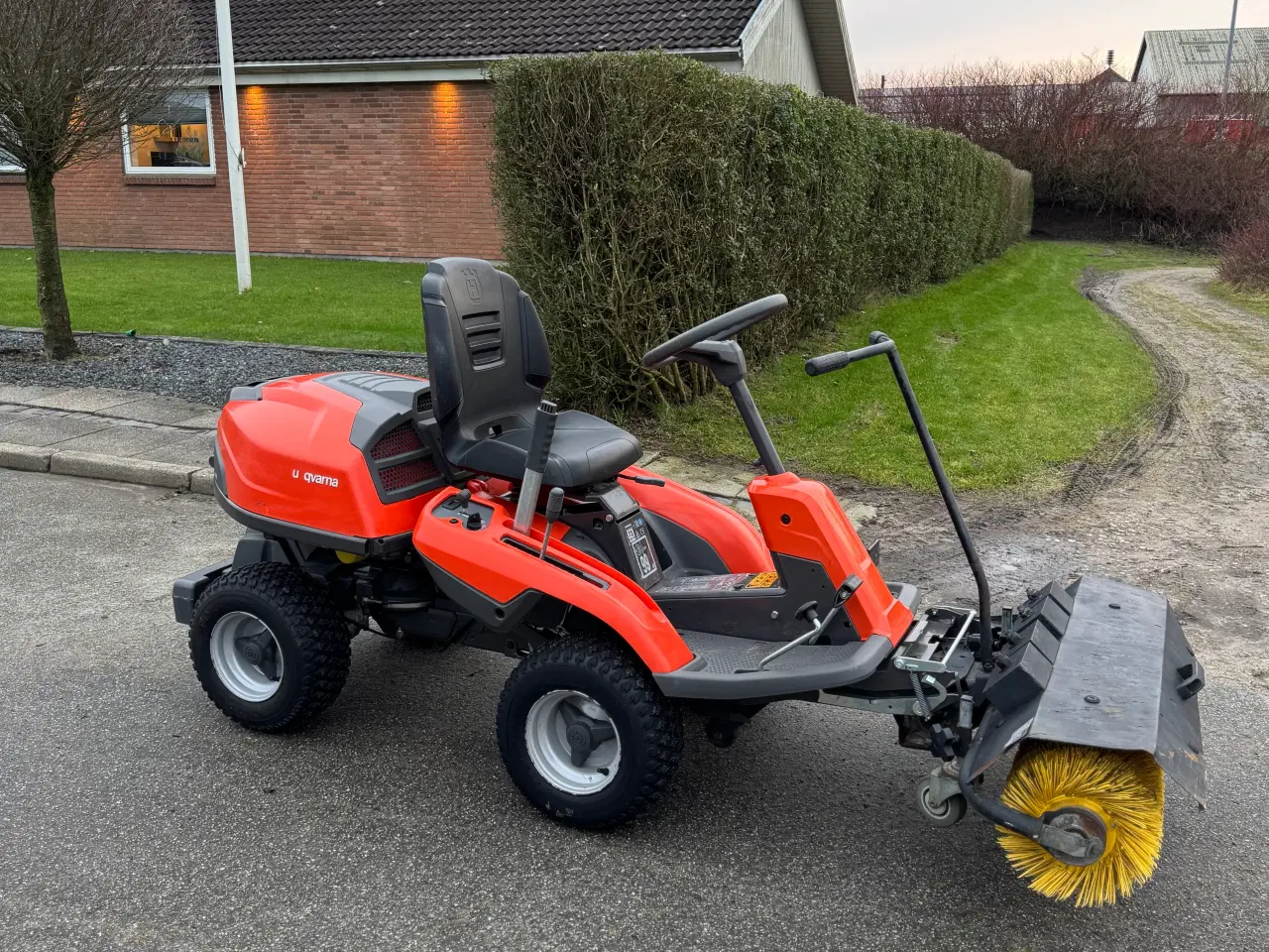 Billede 12 - Husqvarna r318 112cm klippebord