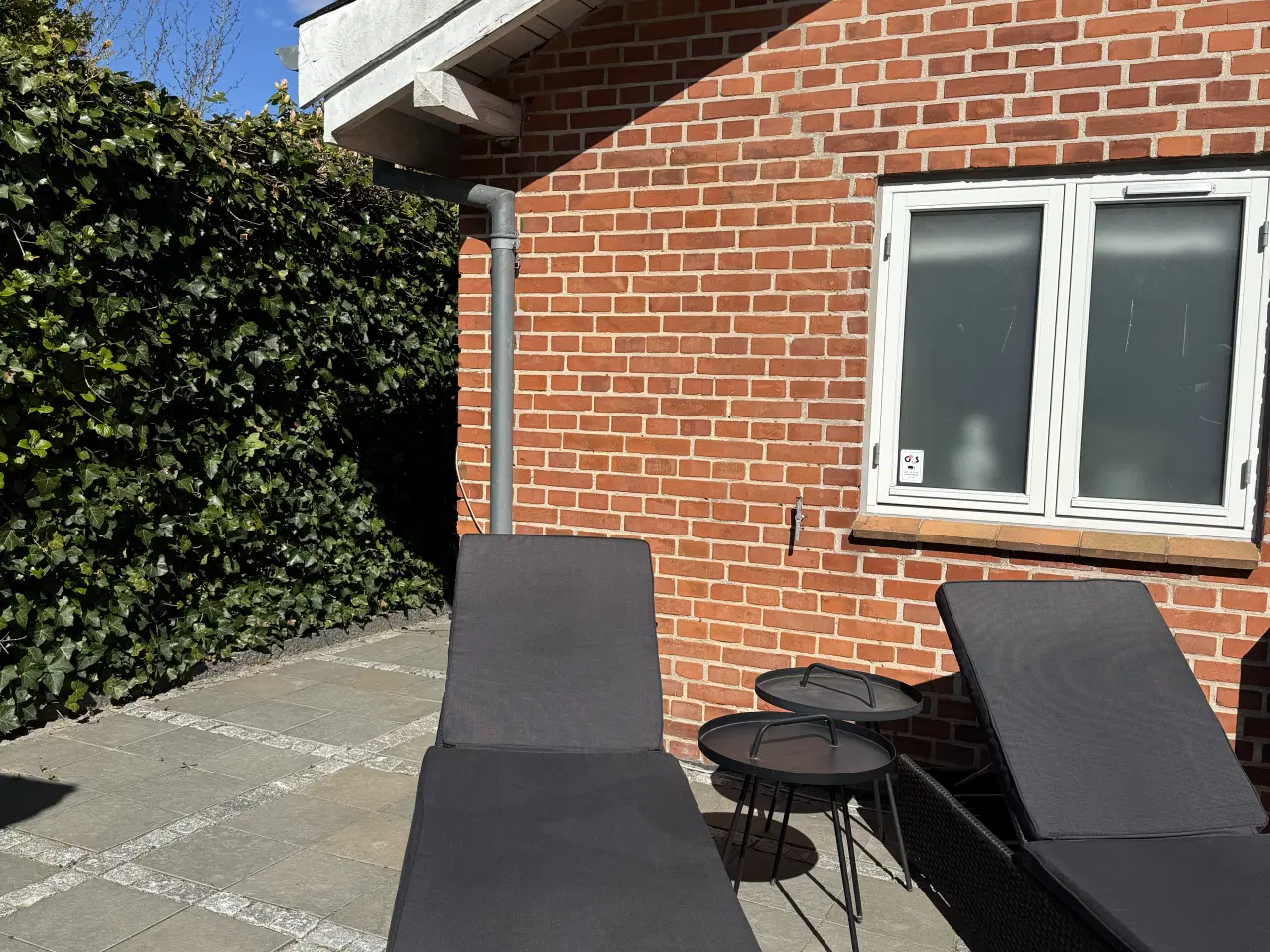 Billede 2 - Solseng med madras og sidebord