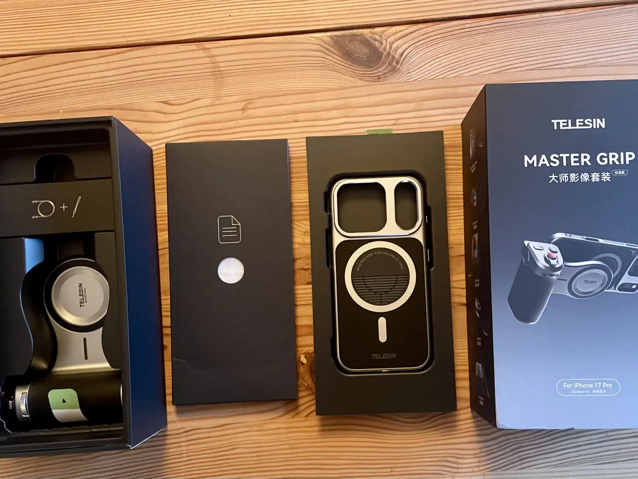 Billede 2 - Telesin Master Grip. Til iPhone 17 pro. Helt ny