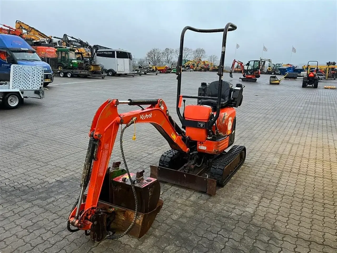 Billede 3 - Kubota U10-3 1100kg maskine med 3 skovle.