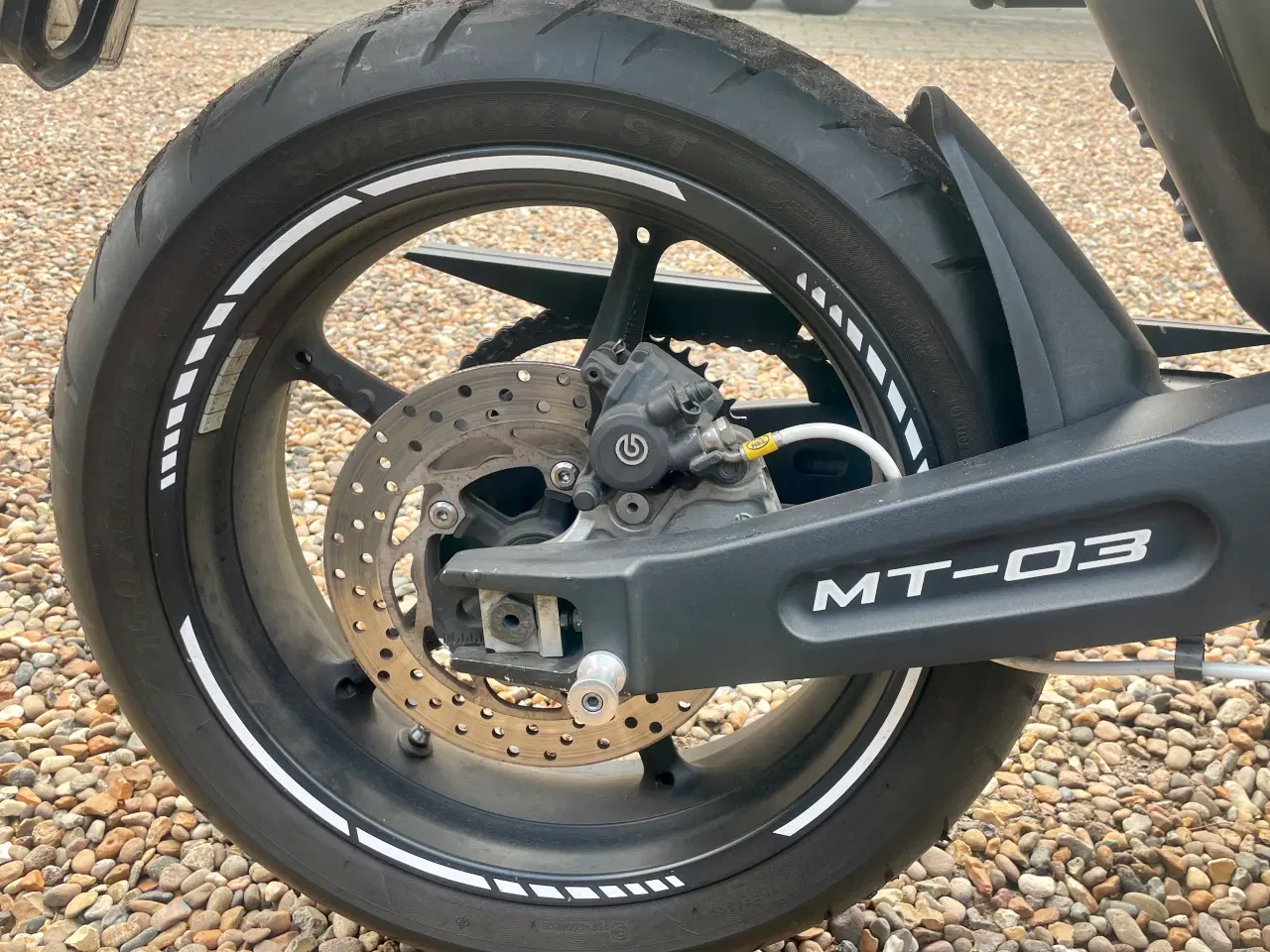 Billede 8 - Yamaha MT03. Nysynet