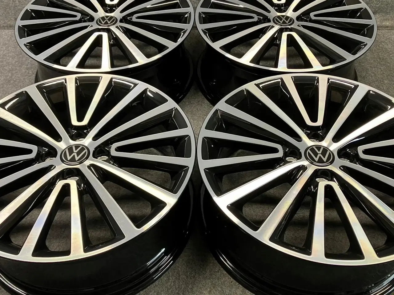 Billede 6 - ALUFÆLGE VW UP 1S0 POLYGON 17"
