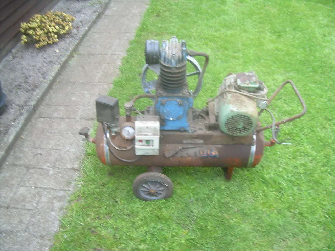 Billede 1 - com presser 2 cyl virker motor medfølger  