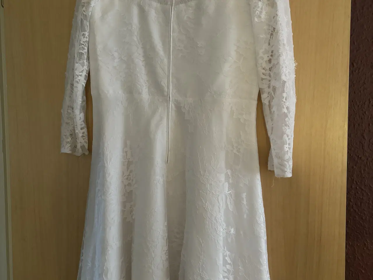 Billede 3 - Konfirmationskjole fra Lilly