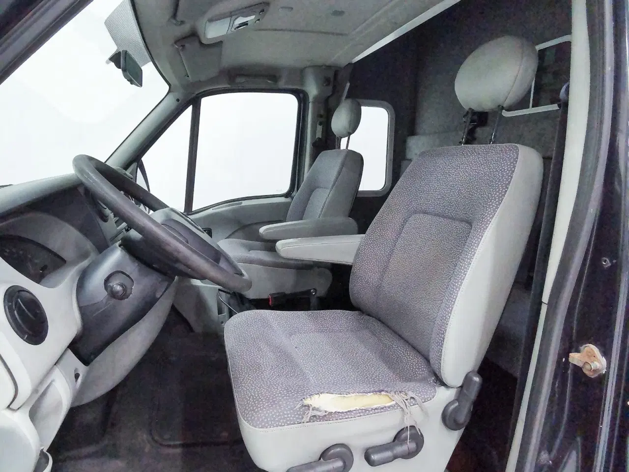 Billede 8 - Opel Movano 2,5 CDTi Db.Kab Hestetransport L3H2