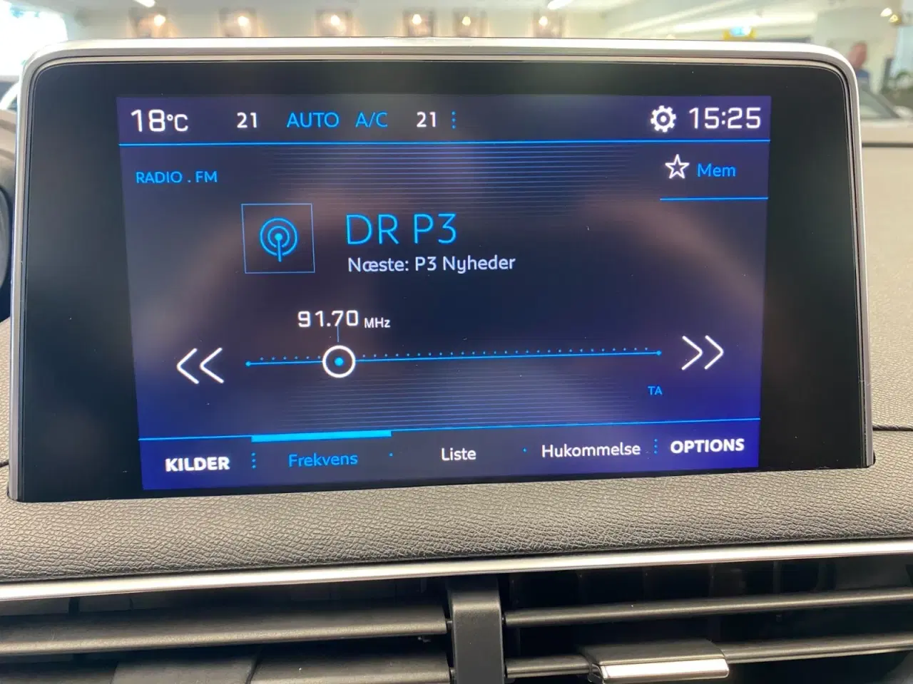 Billede 19 - Peugeot 3008 1,6 BlueHDi 120 Allure